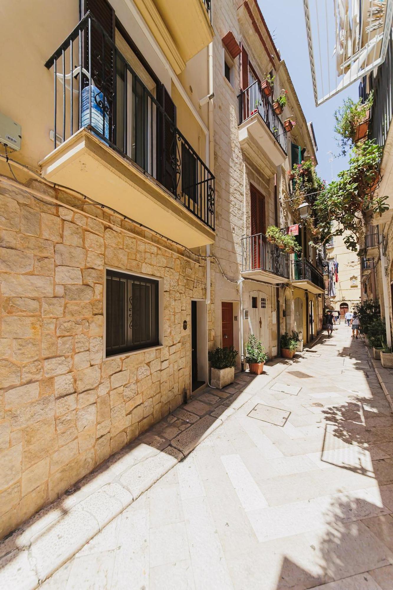 Vallisa 72 - Centro Storico Бари Экстерьер фото